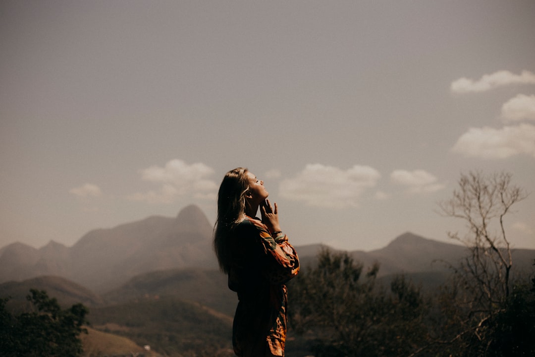 Developing a Personalized Nighttime Routine for Anxiety Relief